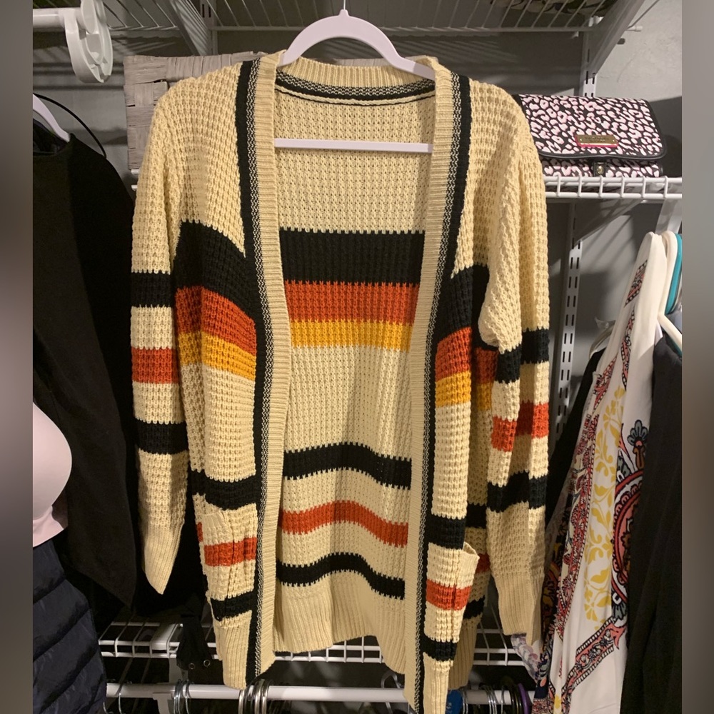 CUPSHE SWEATER